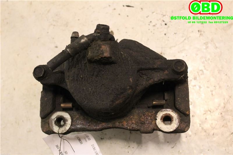 Bremsecaliper høyre foran til Toyota Hiace 2001-2006 (Fase 2)  (TOYOTA hi ace 4x4|4773026132|)