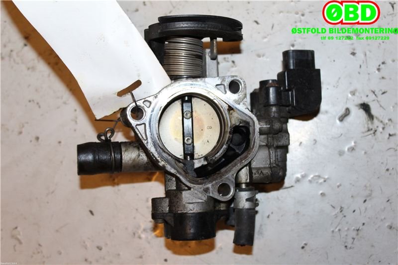 Spjeldhus til Toyota Avensis 2000-2003 (Type I, Fase 2)  (TOYOTA|222100D060|)
