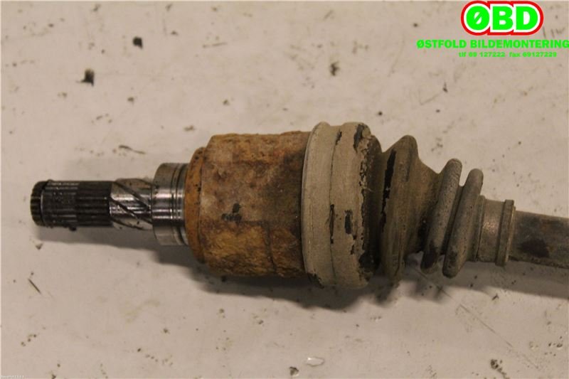 Drivaksel høyre bak til Nissan X-Trail 2002-2007 (T30) (T30) (NISSAN|396008H510|)