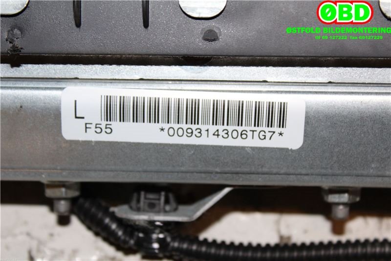 Airbag kne til Toyota Yaris 2006-2009 (Type II, Fase 1) (TOYOTA|739000D010B0|)