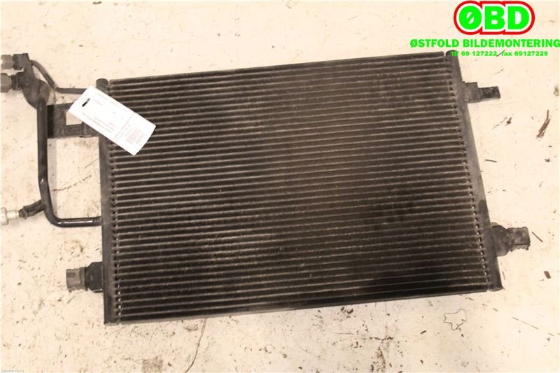 Aircondition radiator til Audi A4 1995-1999 (Type I, Fase 1) (B5) (B5) (AUDI|8D0 260 403 G|)