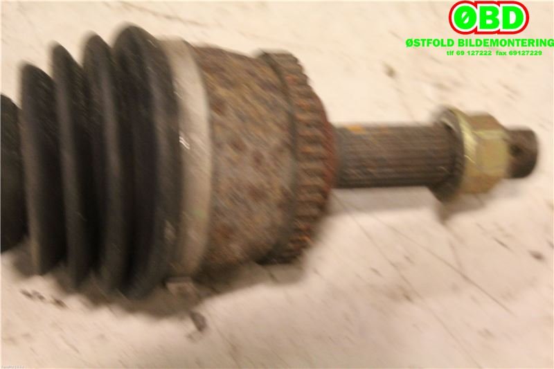 Drivaksel høyre foran til Nissan Primera 2002-2007 (P12) (P12) (Nissan Primera|39100AV621|)
