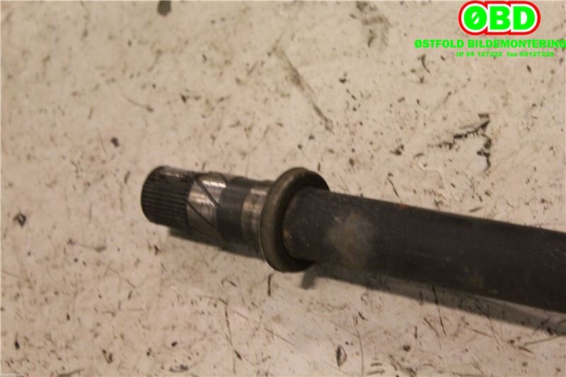 Drivaksel høyre foran til Nissan Primera 2002-2007 (P12) (P12) (Nissan Primera|39100AV621|)