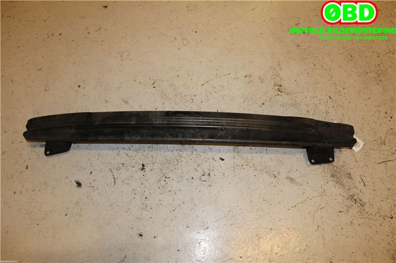 Støtfangerforsterkning bak til VW Passat 2005-2010 (B6) (B6) (VOLKSWAGEN|3C5 807 305|)