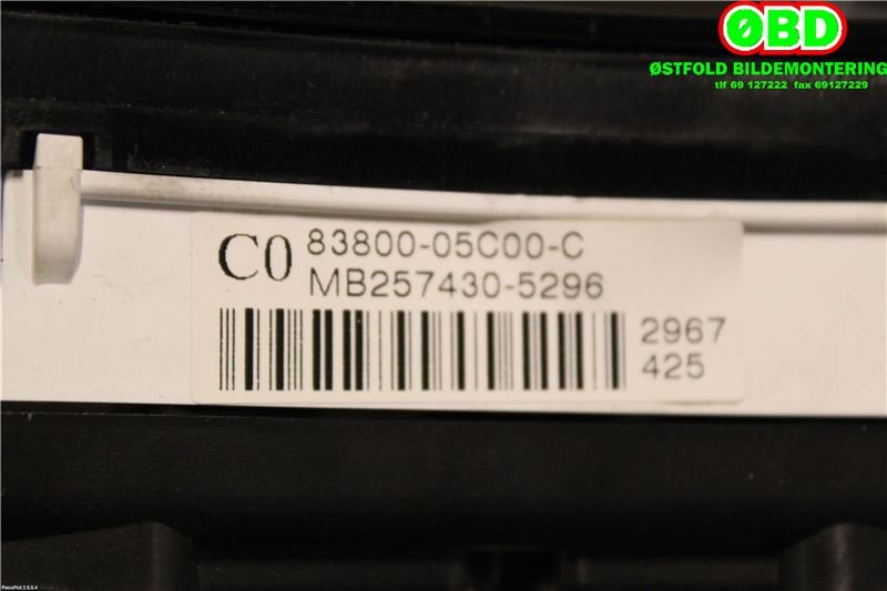 Instrumentpanel til Toyota Avensis 2003-2008 (Type II)  (TOYOTA|8380005C00|)