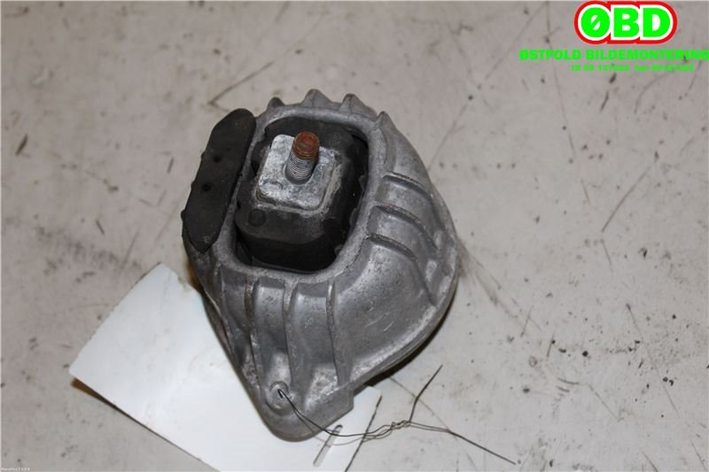 Motorfeste til BMW 1-Serie 2004-2011 (E81/E82/E87/E88) (E81/E82/E87/E88) 