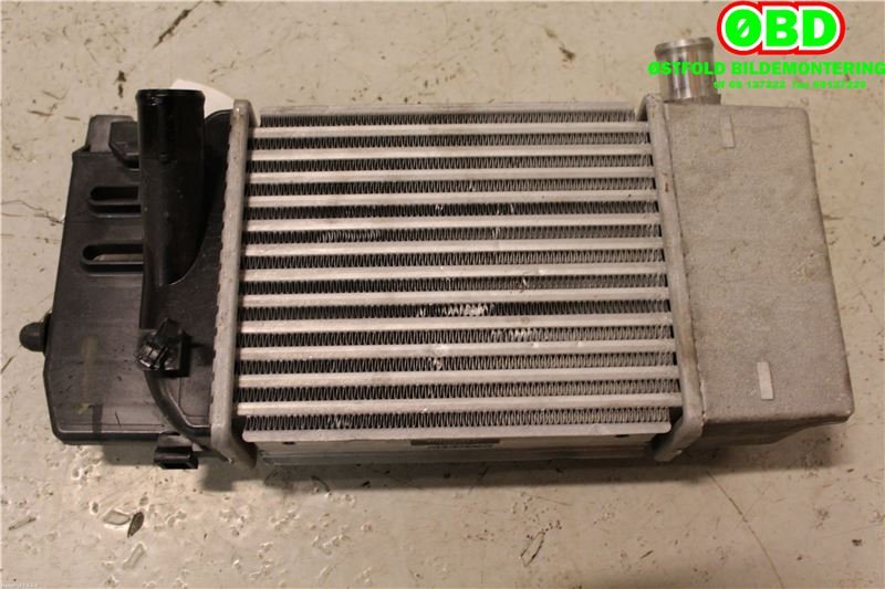 Intercooler til Toyota Yaris 2009-2011 (Type II, Fase 2)  (TOYOTA|179000N030|)