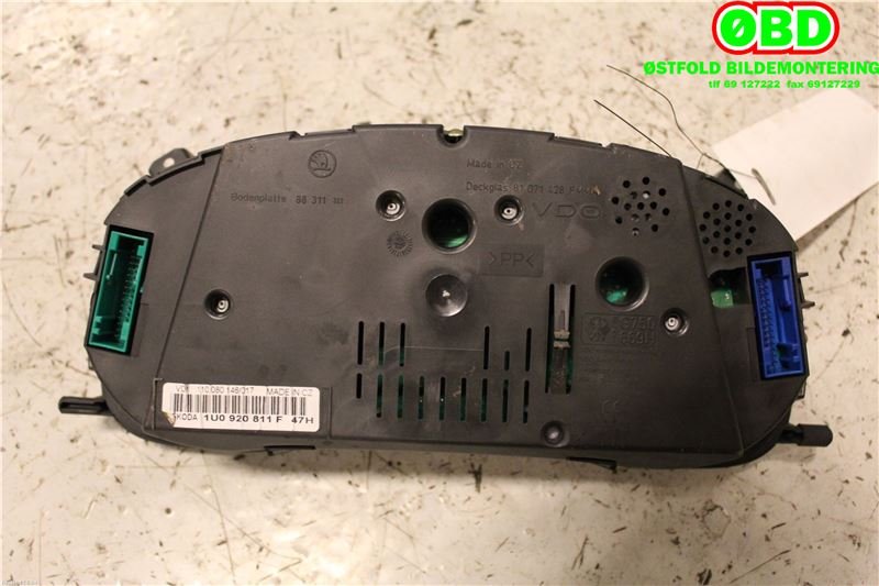 Instrumentpanel til Škoda Octavia 2000-2004 (Type I, Fase 2)  (SKODA|1U0 920 811 J||1U0920811F)