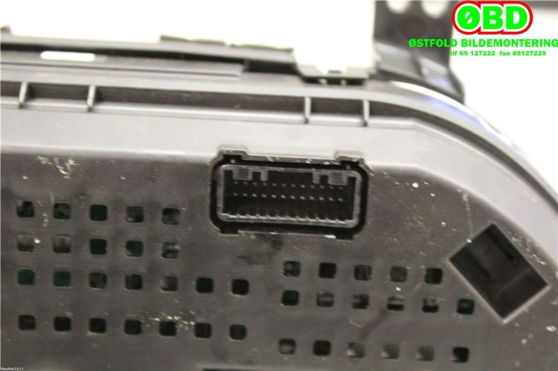 Instrumentpanel til Hyundai Ix35 2010-2015 (HYUNDAI|940082Y400|)