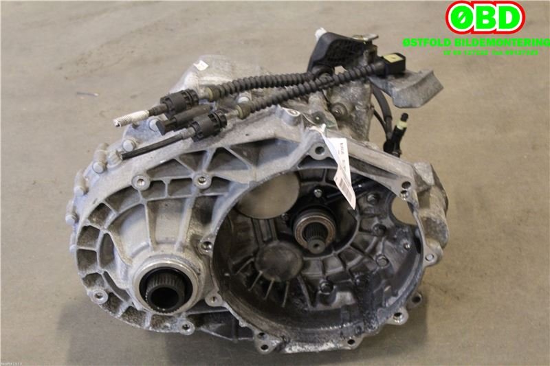 Girkasse manuell 6-trinn til VW Transporter / Caravelle 2009-2015 (Fase 2) (T5) (T5) (VOLKSWAGEN|0A5 300 012 L|)