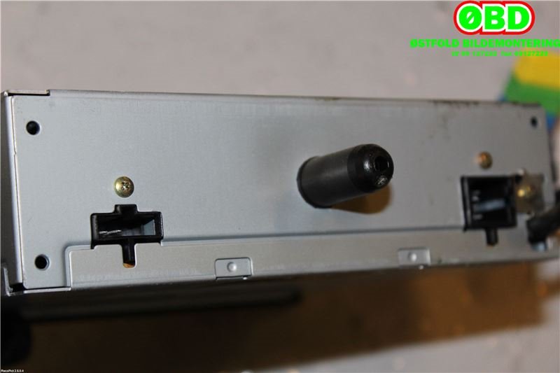 Bilstereo CD-veksler til VW Passat 2001-2005 (B5,3BG) (B5,3BG) (VOLKSWAGEN||1J0035119C)