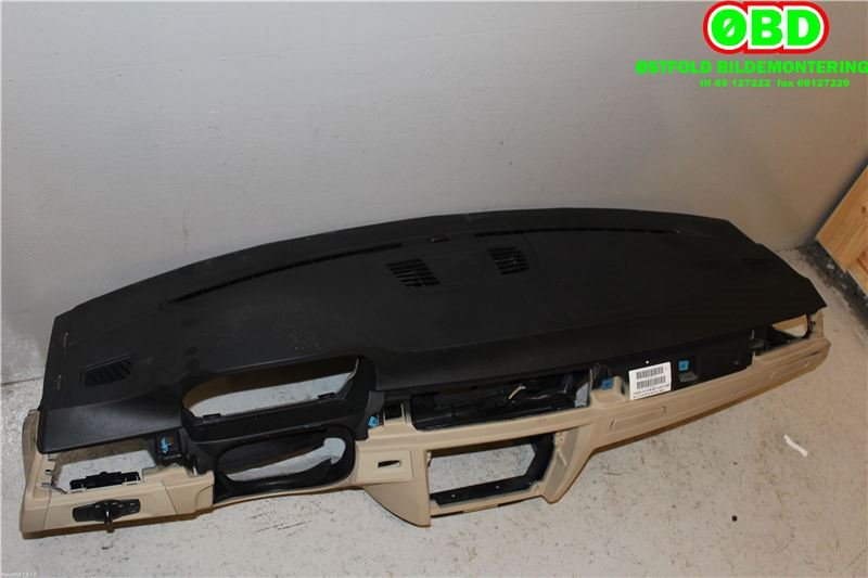 Dashbord til BMW 3-Serie, 2005-2011 (E90/E91/E92/E93) (E90/E91/E92/E93) (BMW|51457155769)