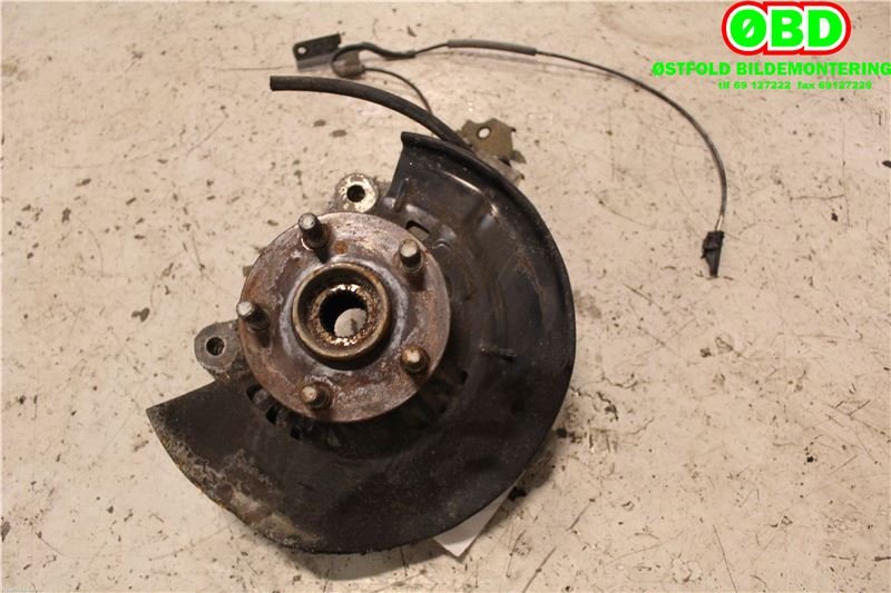 Hjulspindel venstre foran til Toyota Prius 2009-2016 (Type III) (COMBI) (COMBI) (TOYOTA|4320247030|)