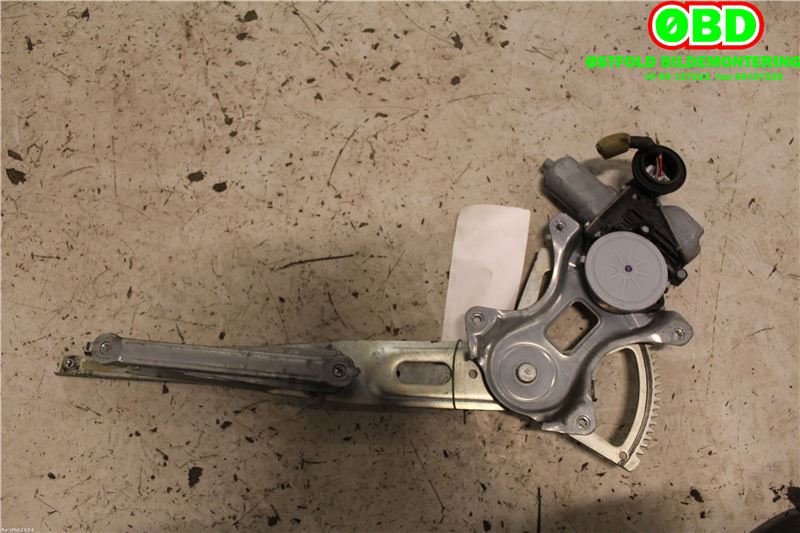 Ruteheis venstre bak til Toyota Prius 2009-2016 (Type III) (COMBI) (COMBI) (TOYOTA|6980252070|)