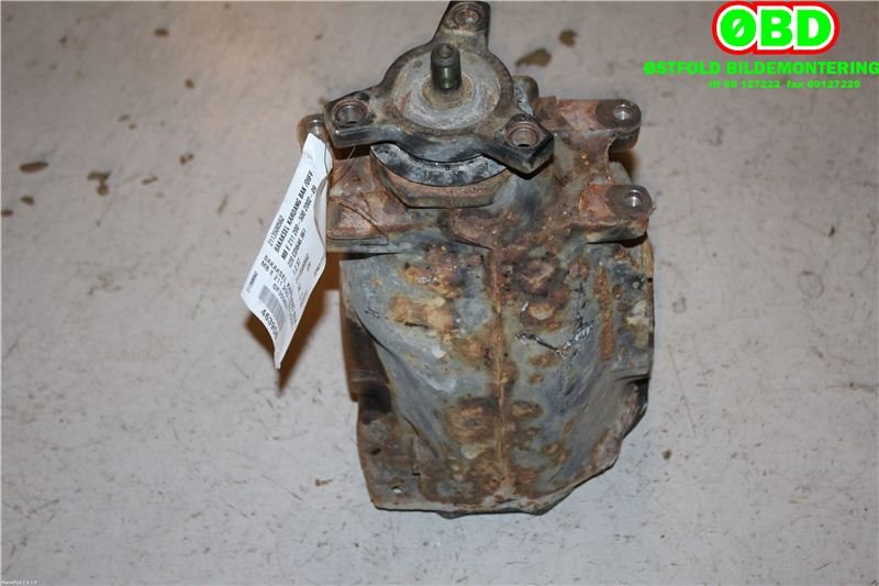 Kardang klokke bak til Mercedes E-Klasse 2002-2006 (Fase 1) (W211) (W211) (MERCEDES|A 211 350 05 62|)