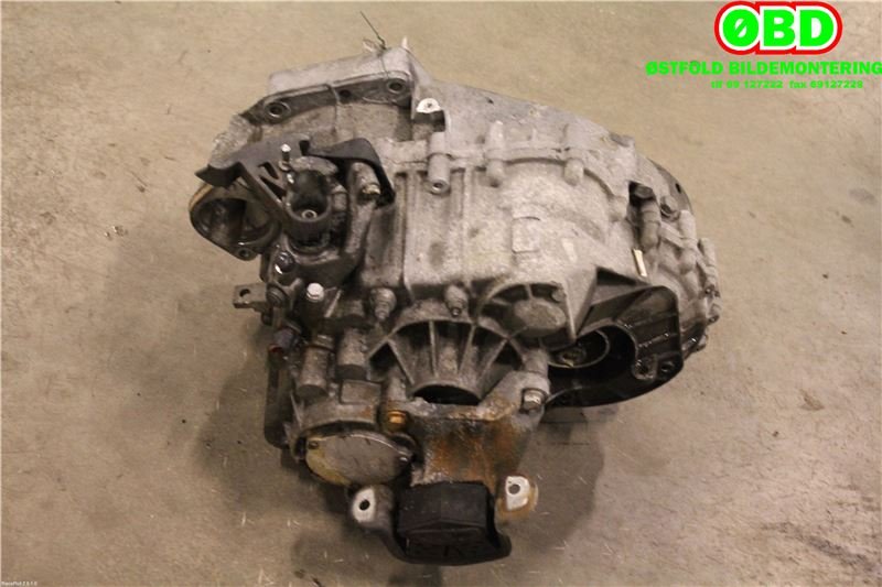 Girkasse manuell 6-trinn til VW Transporter / Caravelle 2009-2015 (Fase 2) (T5) (T5) (VOLKSWAGEN|0A5 300 012 A|)