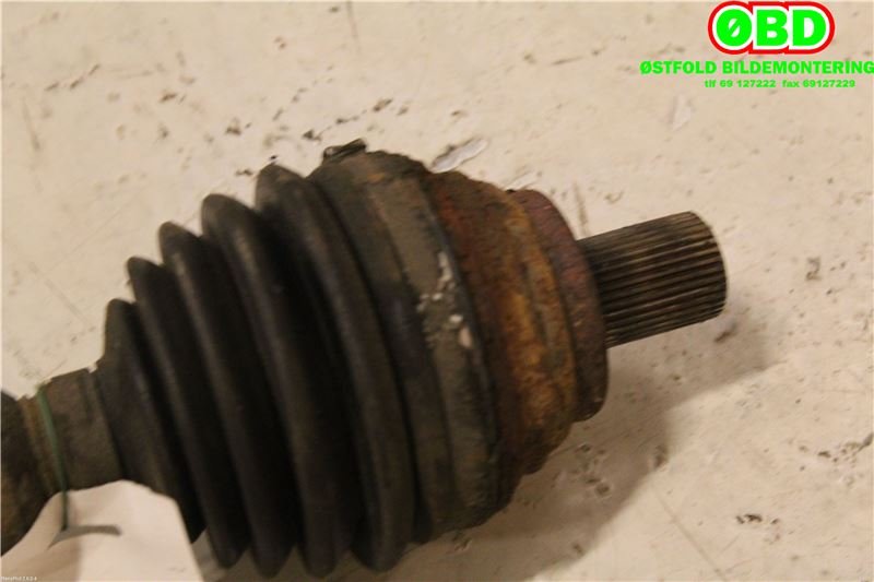 Drivaksel høyre foran til Audi A3 2003-2008 (Type II, Fase 1)  (AUDI|1K0 407 272 JT|5Q0 407 272 CC|)