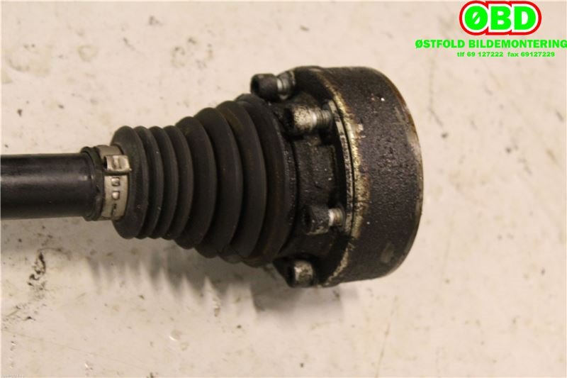 Drivaksel venstre foran til Audi A3 2003-2008 (Type II, Fase 1)  (AUDI|1K0 407 271 AT|1K0 407 451 LB|)