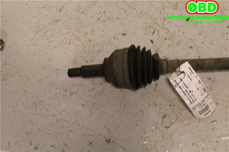 Drivaksel høyre foran til Opel Vivaro A 2001-2006  (OPEL|91166707|4409208|)