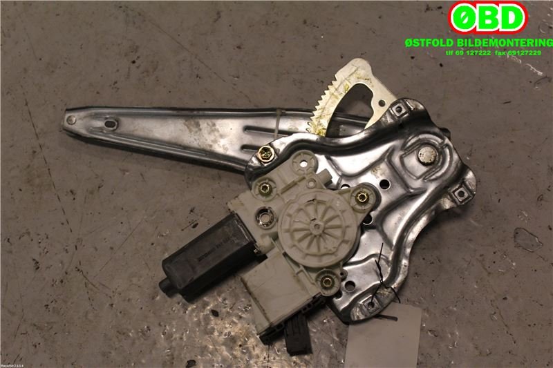 Ruteheis venstre bak til Toyota Avensis, 2003-2008 (Type II)  (TOYOTA AVENSIS|6984005100)