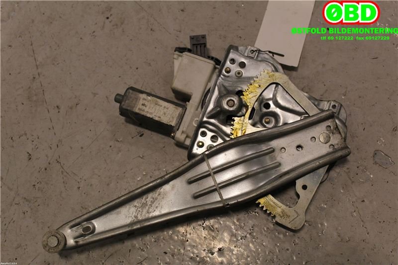 Ruteheis venstre bak til Toyota Avensis 2003-2008 (Type II)  (TOYOTA AVENSIS|6984005100|)