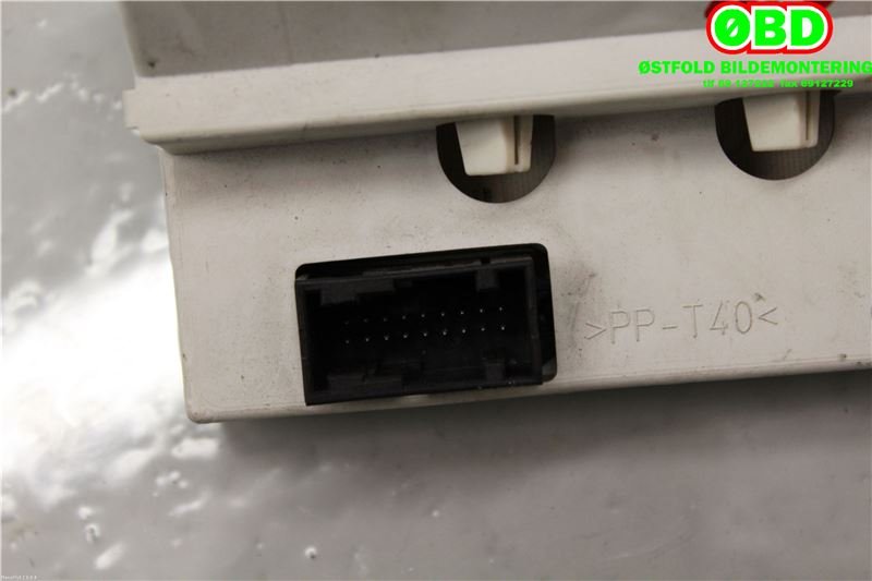 Instrument klokke til Peugeot 206 1998-2007  (|96616372XT)