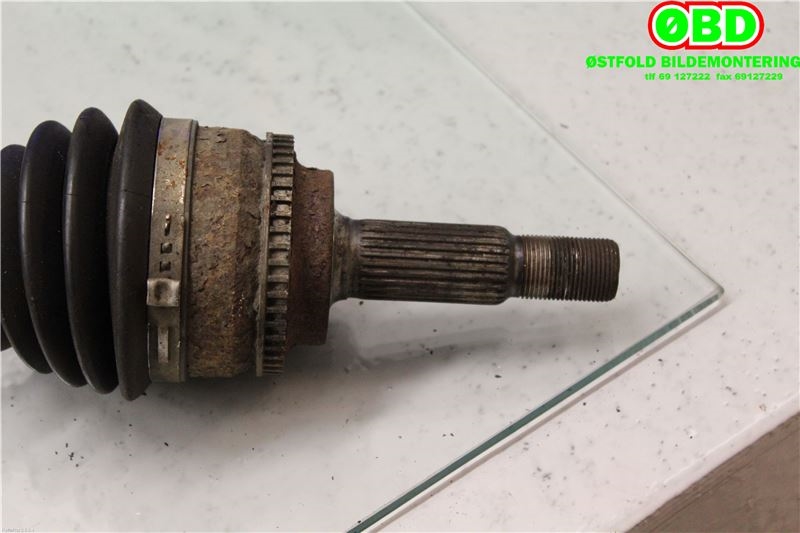 Drivaksel høyre foran til Toyota Corolla 2002-2007  (TOYOTA COROLLA|4341002240|)