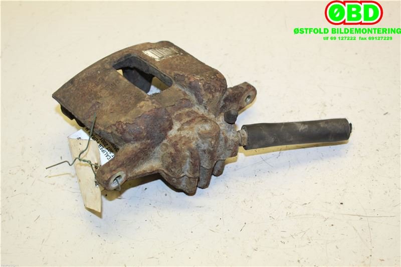 Bremsecaliper høyre foran til Peugeot 307 2001-2004 (Fase 1)  (PEUGEOT|4400N3|)