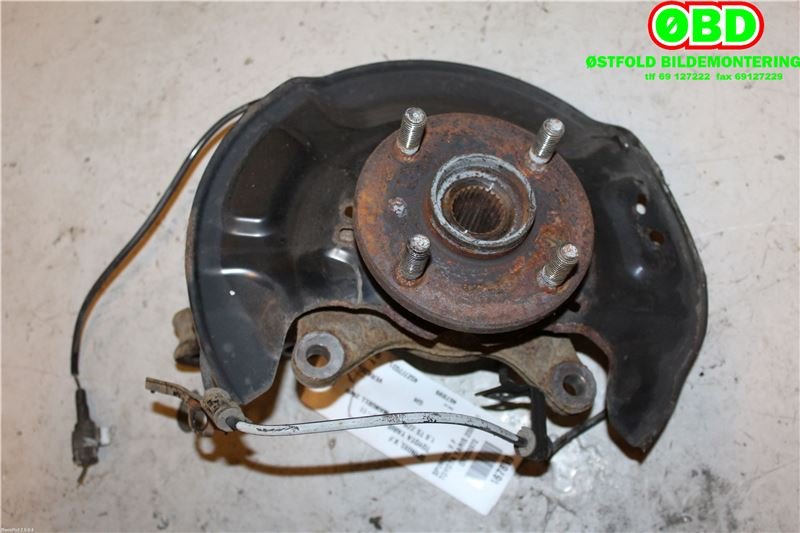Hjulspindel venstre foran til Toyota Yaris 2006-2009 (Type II, Fase 1)  (TOYOTA|4321252050|)