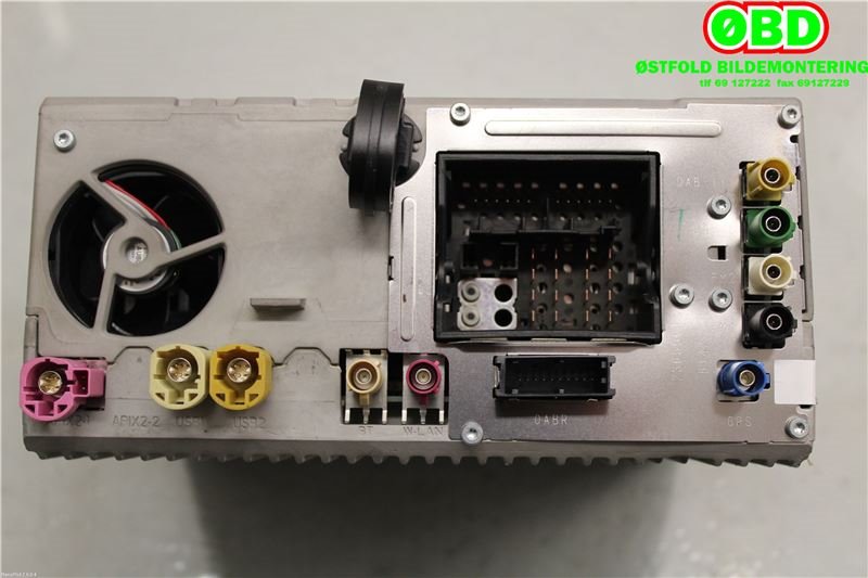 Bilstereo navigasjon til BMW 1-Serie 2015-2019 (Fase 2) (F20/F21) (F20/F21) (BMW|65 12 6 991 582||65129387386)