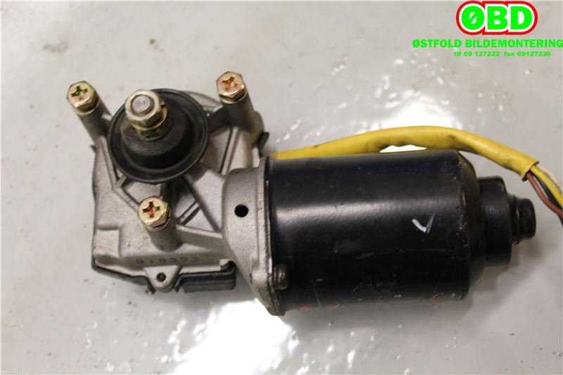 Viskermotor frontrute til Hyundai Elantra 2000-2007 (Type III)  (981102D100|981102D101)