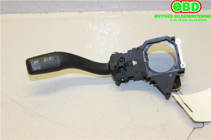 Bryter combi til Audi A4 2001-2004 (Type II) (B6) (B6) (AUDI|8E0953513A|)
