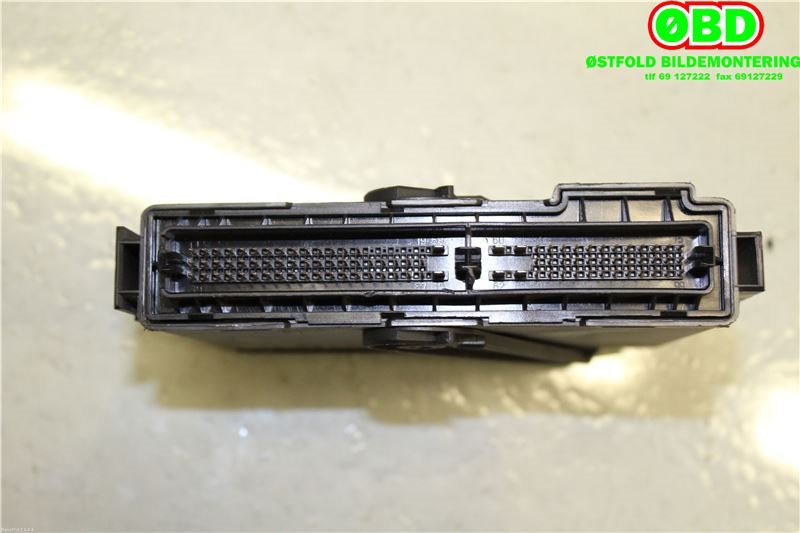 Styreenhet motor til Opel Corsa C 2000-2006 (24467902|6235089)