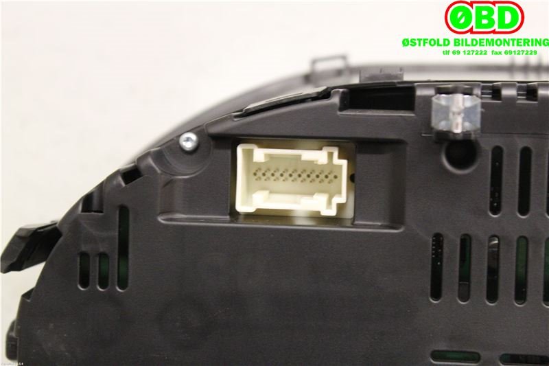 Instrumentpanel til Mercedes A-Klasse 2012-2018 (W176) (W176) (MERCEDES|A 176 900 81 00||1769008100)