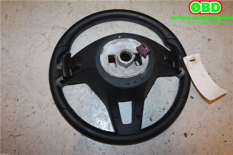 Ratt til Mercedes A-Klasse 2012-2018 (W176) (W176) (MERCEDES|A 218 460 20 18|)
