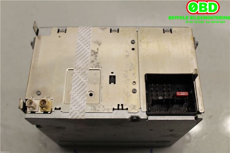 Bilstereo til VW Golf V, Combi 2003-2008 (VOLKSWAGEN||1K0035186L)