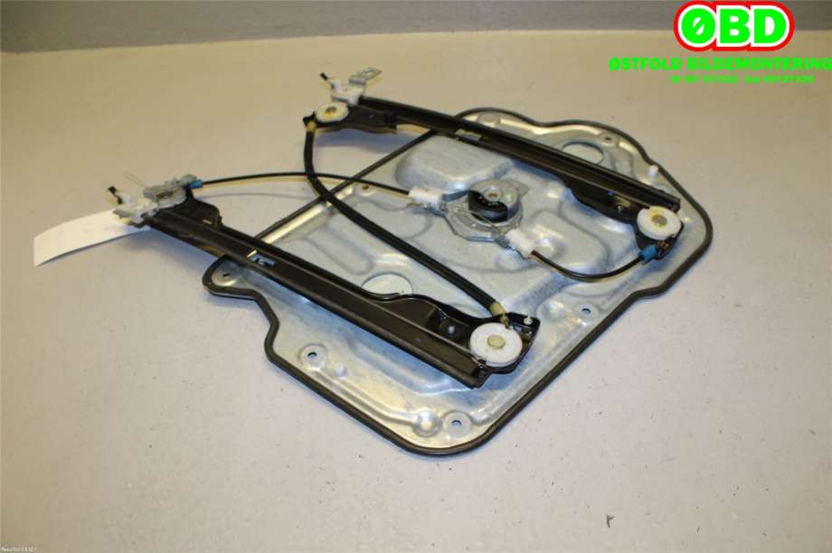 Ruteheis høyre foran til Nissan Qashqai 2010-2014 (Type I, Fase 2)  (2,0 BENSIN|80770JD00A|)