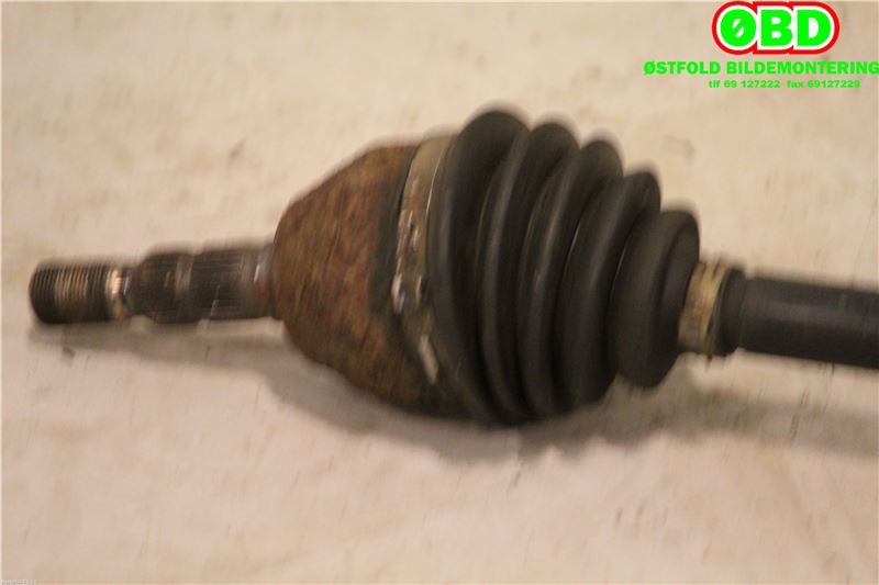 Drivaksel høyre foran til Opel Zafira B 2005-2011  (OPEL|13191328|374591|)