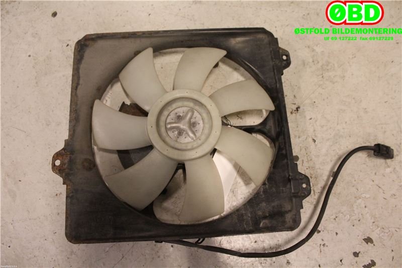 Kjølevifte til Toyota RAV4 2000-2006 (Type II) (TOYOTA|1636128070|)