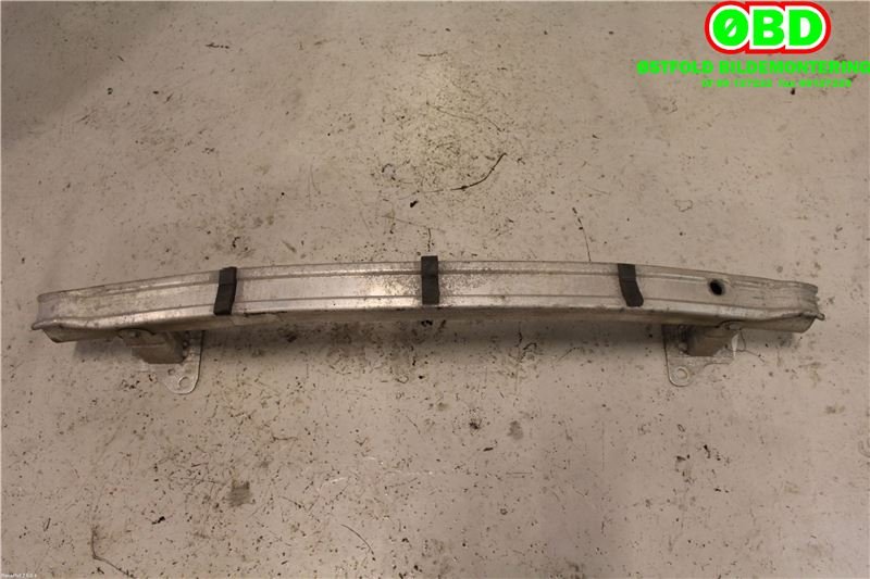 Støtfangerforsterkning foran til Renault Megane 2006-2009 (Type II, Fase 2)  (RENAULT||8200534784)