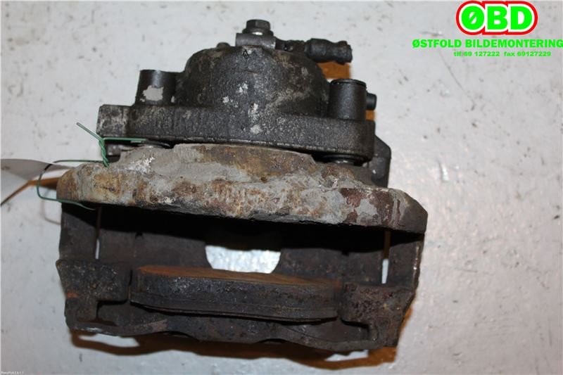 Bremsecaliper høyre foran til Saab 9-3 2003-2007 (Type II, Fase 1) (SAAB|93185746|)