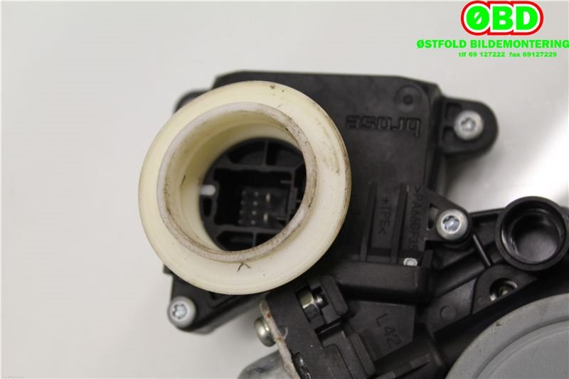 Ruteheis til Toyota Yaris 2006-2009 (Type II, Fase 1)  (TOYOTA|)