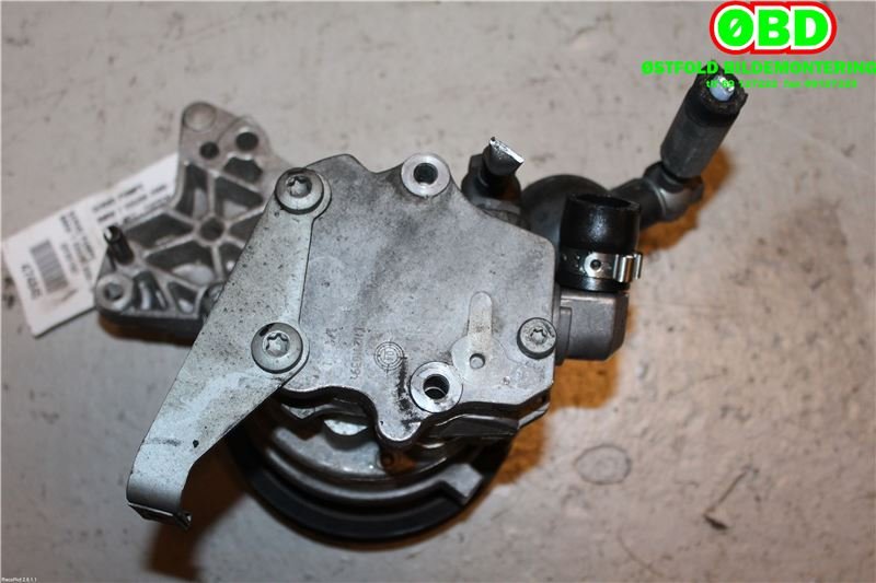 Servo pumpe mekanisk til BMW 7-Serie 2000-2008 (E65/E66/E67/E88) (E65/E66/E67/E88) (BMW|32 41 6 781 644|)