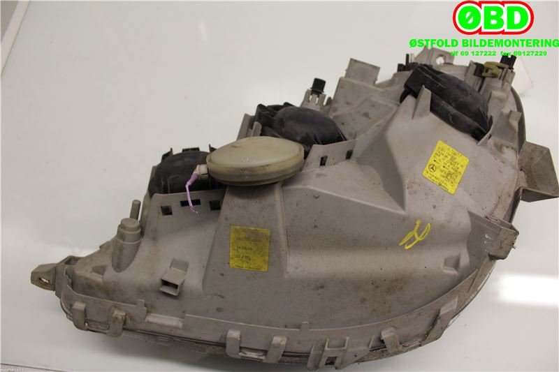Frontlykt høyre halogen til Mercedes A-Klasse 1998-2004 (W168) (W168) (MERCEDES|A 168 820 10 61||1688201061)