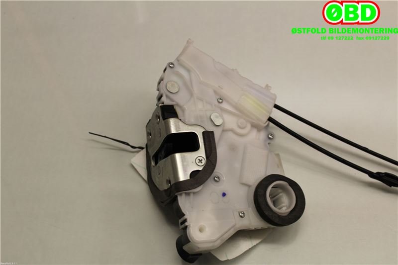 Låsekasse høyre foran til Toyota Yaris 2009-2011 (Type II, Fase 2)  (TOYOTA|690300D140|)