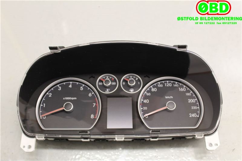 Instrumentpanel til Hyundai i30 2007-2012 (Type I) (HYUNDAI|940032L470|)