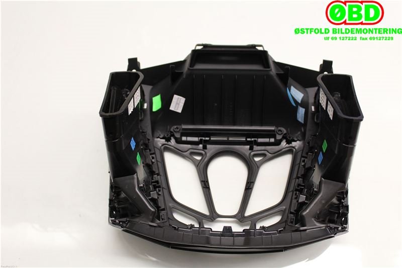 Innredning diverse til Ford Focus 2011-2014 (Type III, Fase 1) (FORD|1809653|)
