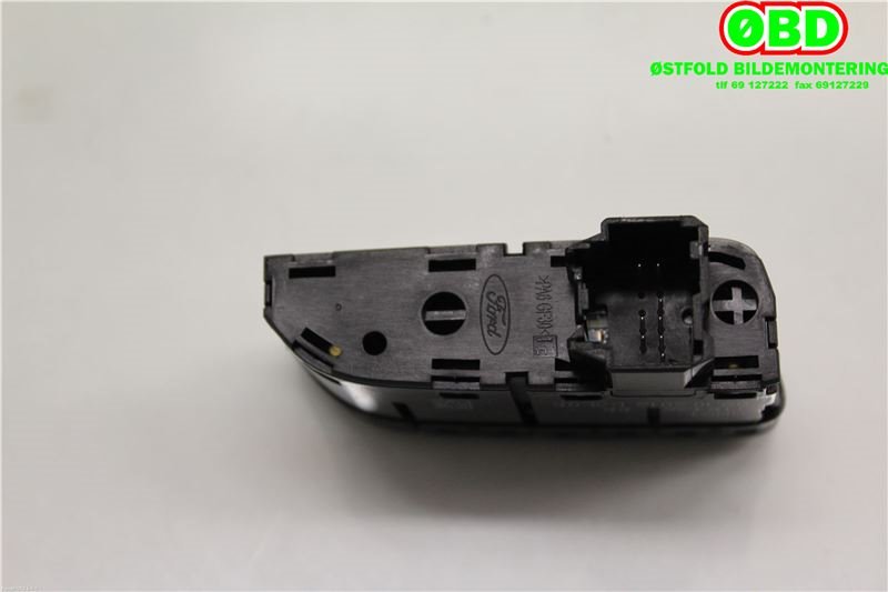 Bryter diverse til Ford Focus 2011-2014 (Type III, Fase 1)  (FORD|1696451|)