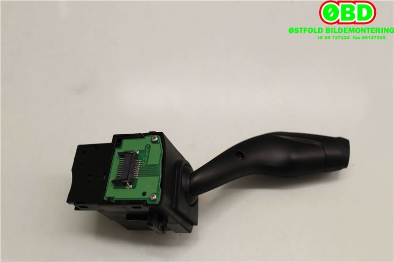 Bryter blink til Ford Focus 2011-2014 (Type III, Fase 1)  (FORD|)