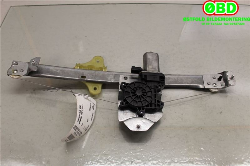 Ruteheis venstre foran til Renault Clio 2012-2016 (Type IV, Fase 1)  (RENAULT|807213867R|)